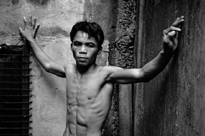 Edes nälkäinen lapsuus ei lannistanut hänen halunsa tuli paras nyrkkeilijä maailmassa.