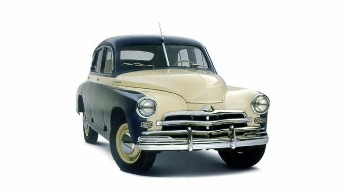 GAZ-M20 "Pobeda" oli ensimmäinen todella massa vienti autoja. 