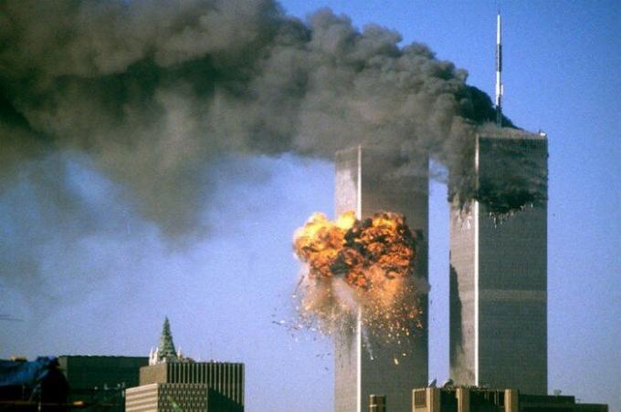 Terrori-isku 11. syyskuuta 2001 alkaen. 