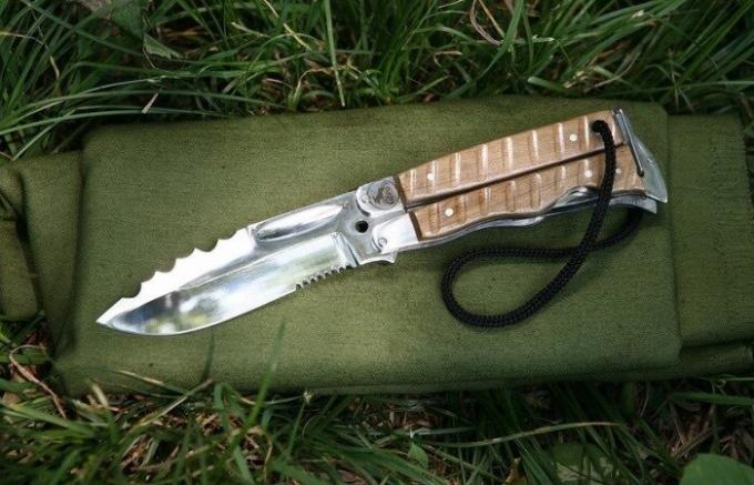 Survival veitsi "Werewolf": ankara Venäjän balisong